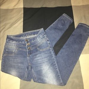 Rue 21 jeans